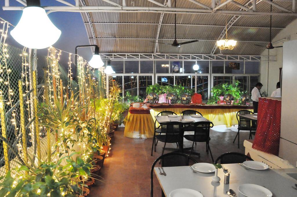 Hotel Sooriya Residency Chennai Dış mekan fotoğraf