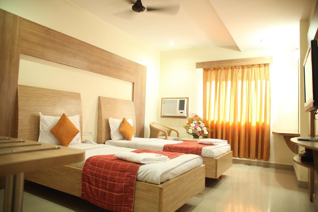 Hotel Sooriya Residency Chennai Oda fotoğraf