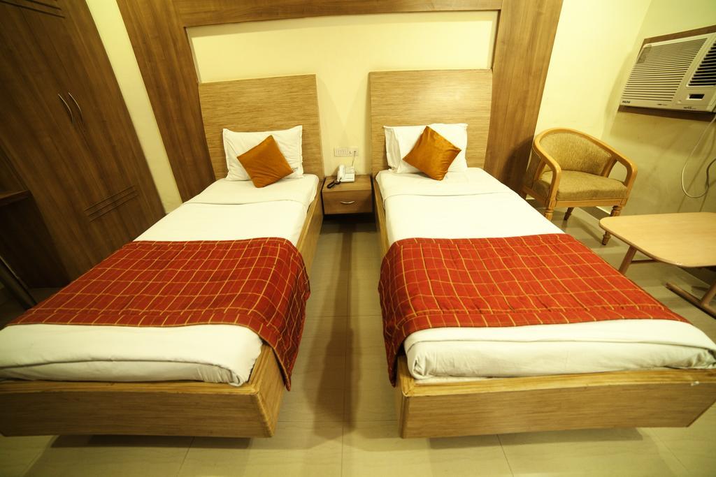 Hotel Sooriya Residency Chennai Oda fotoğraf